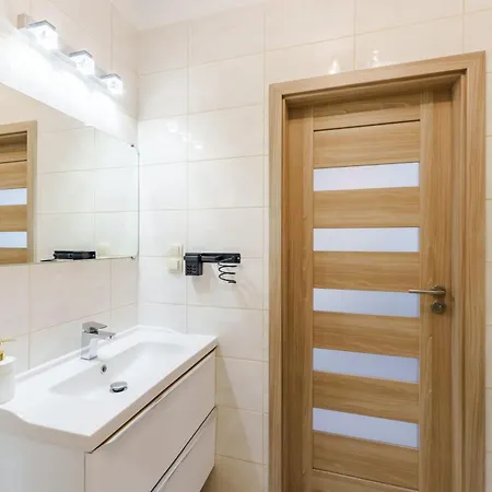 Apartament Miodowy Dom * Kolobřeh