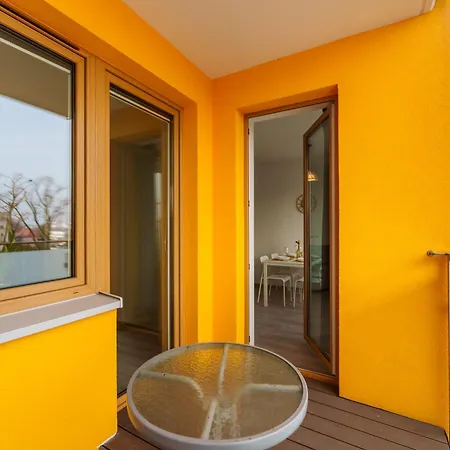 Apartament Miodowy Dom Apartment Kolobrzeg